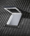 VELUX® Notausstieg für ausgebaute Dachböden aus Holz MK08 78x140cm